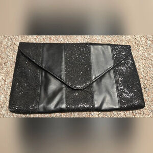 Black glittery cocktail pocketbook